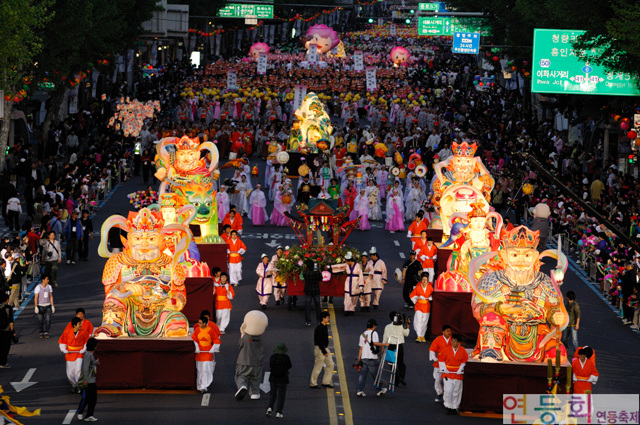 2010 연등축제 연등행렬 1